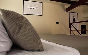 Pedamentina Pulcinella Loft